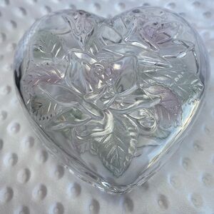 Home Beautiful Crystal Heart Shaped Covered Dish With Embossed Rose Design